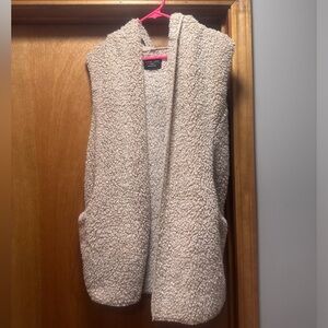 Love tree fleece vest, Large